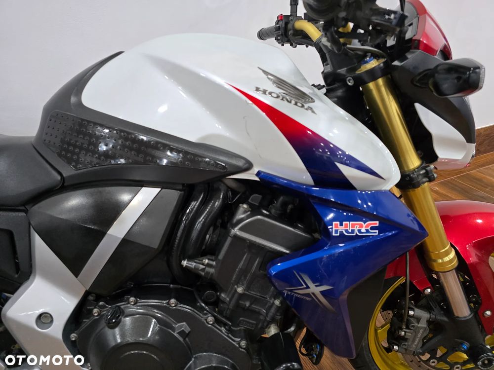 Honda CB - 10