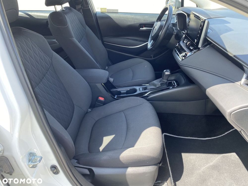 Toyota Corolla 1.8 Hybrid Comfort - 18