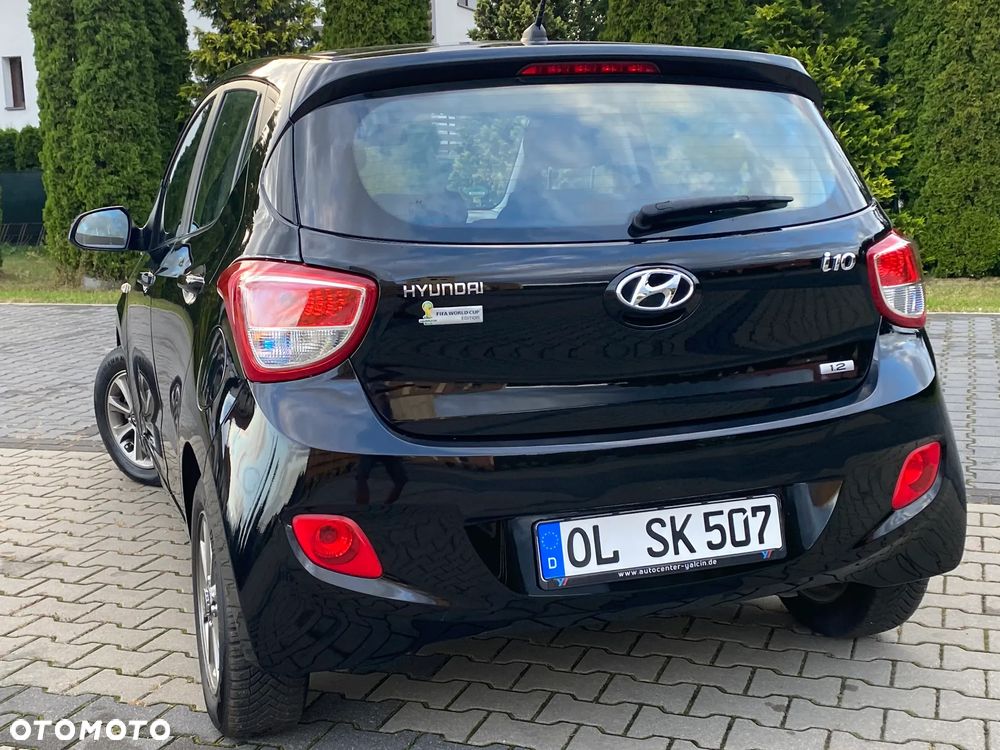 Hyundai i10 1.2 Fifa World Cup Edition - 11