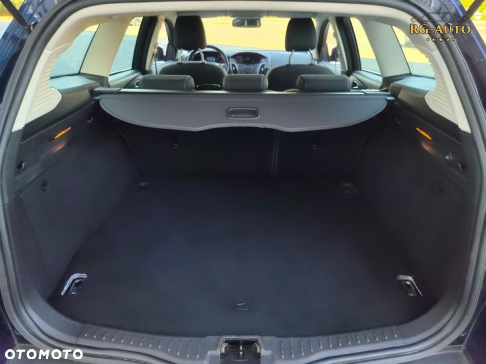 Ford Focus - 31