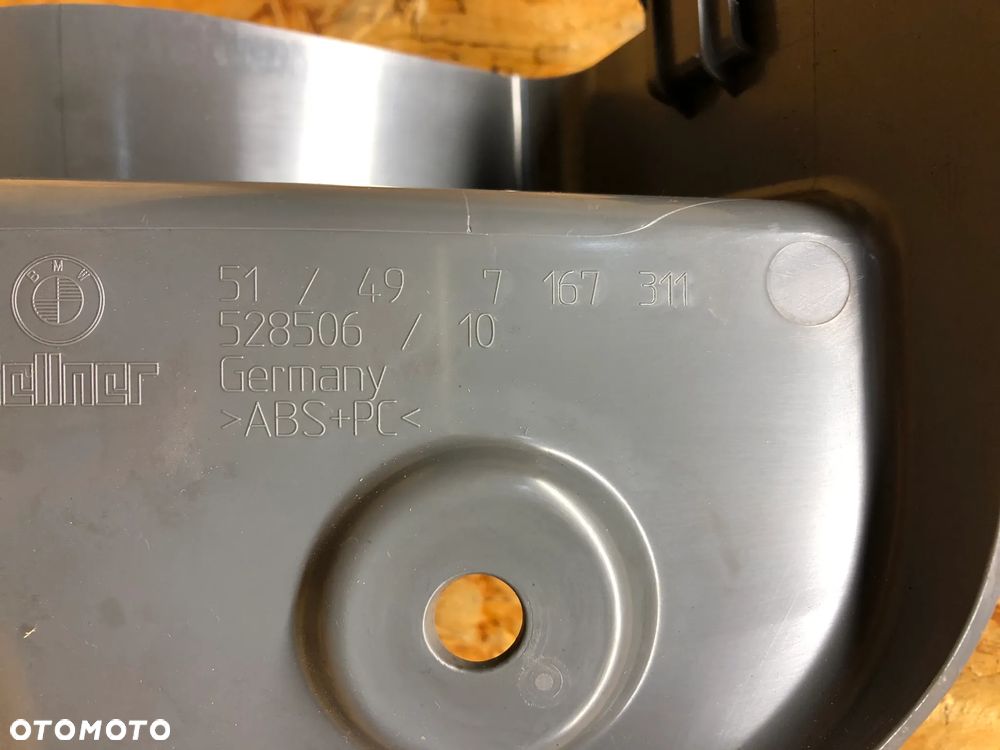 BMW E93 OBUDOWA OSŁONA ZAGŁOWKA LAMPY BAGAŻNIKA LEWA PRAWA - 23