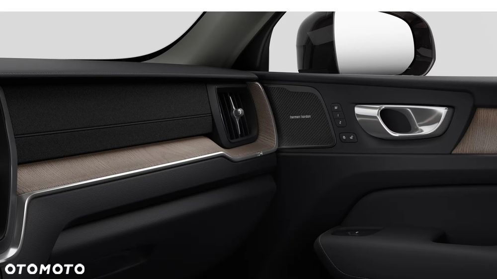 Volvo XC 60 B5 B AWD Ultra Dark - 14