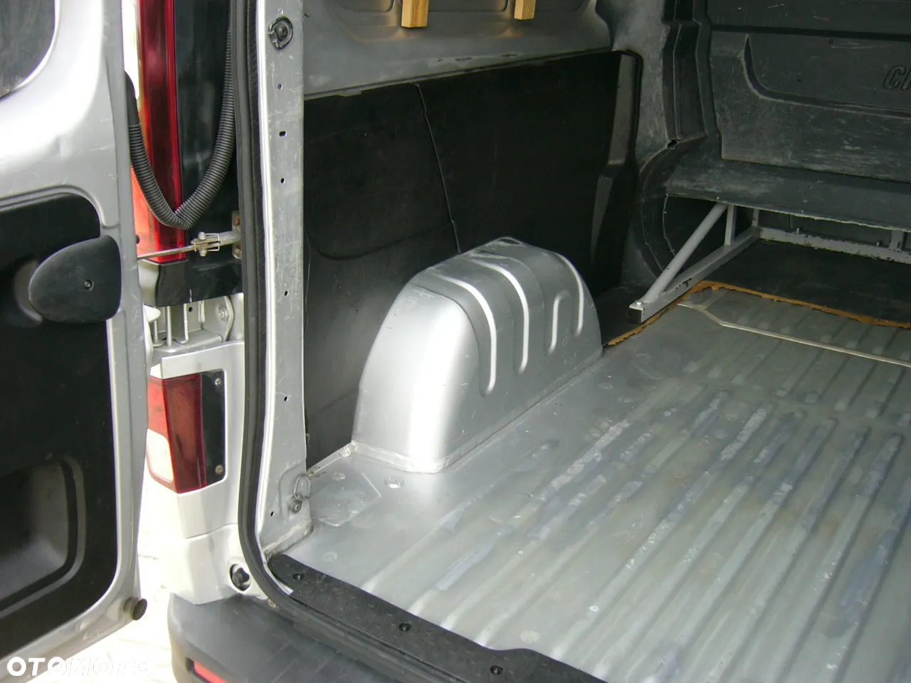 Opel Vivaro B LONG 1,6cdti 115Ps EURO5 - 8