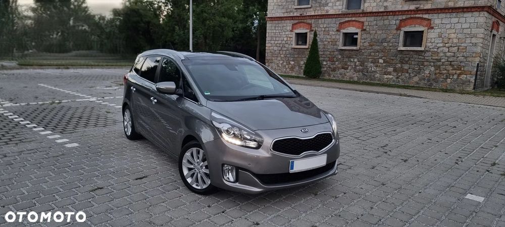 Kia Carens 1.6 GDI ISG Spirit - 40
