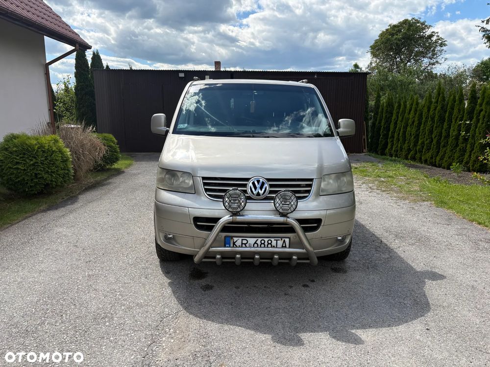 Volkswagen Transporter Shuttle L1 - 10