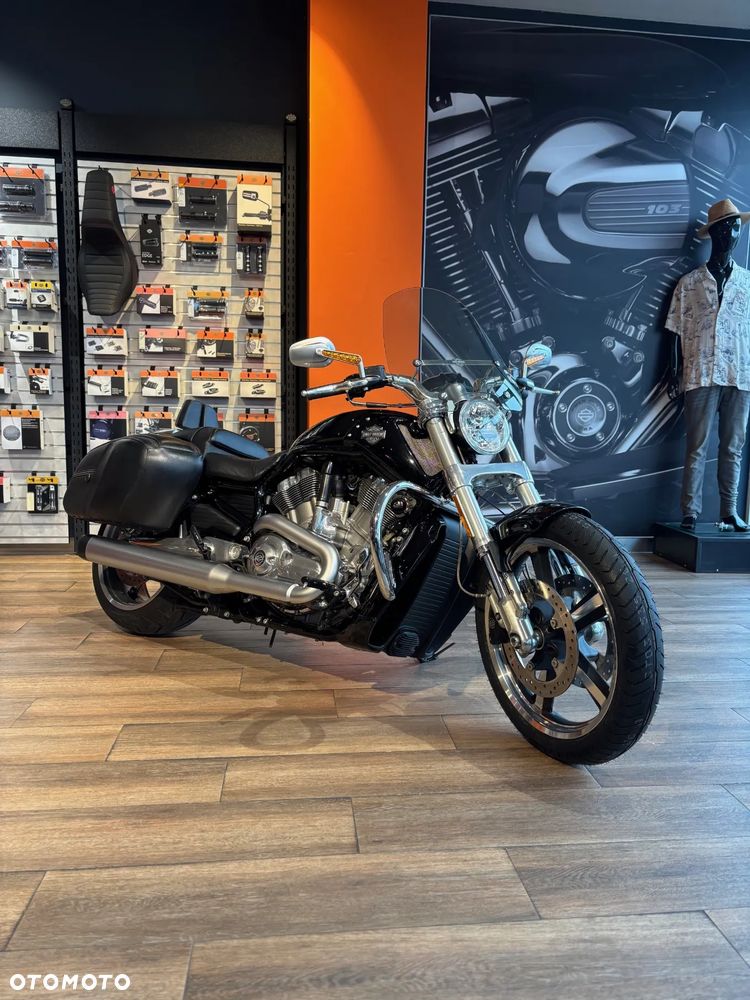 Harley-Davidson V-Rod Muscle - 1