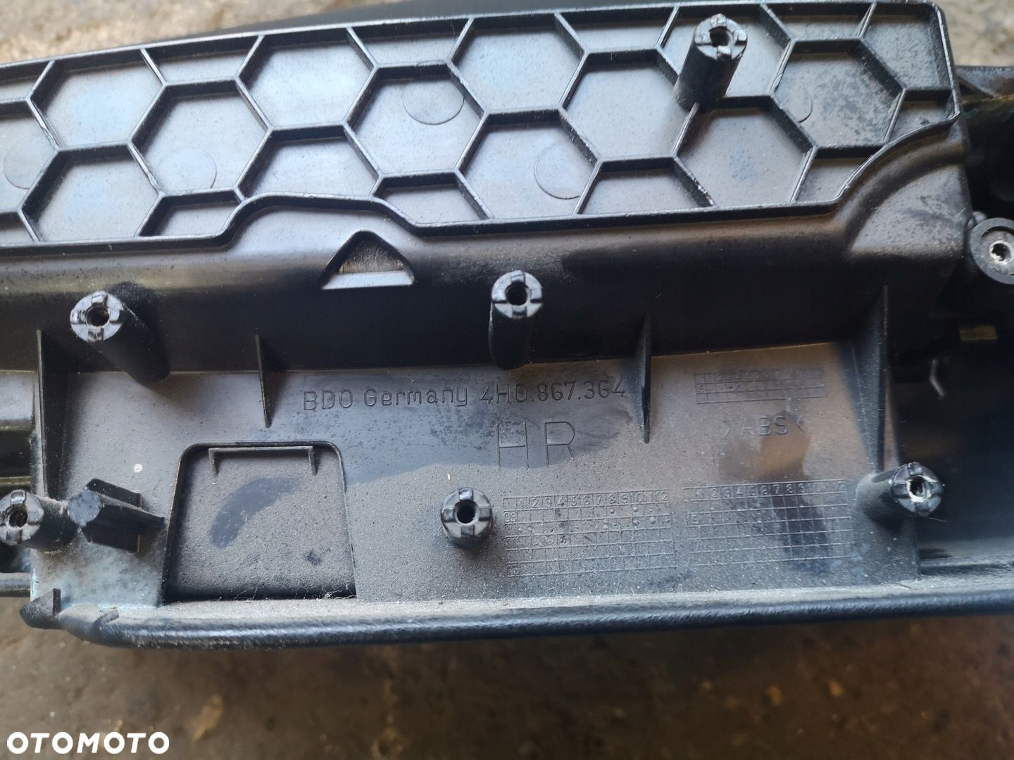 AUDI A8 D4 PODŁOKIETNIK DRZWI TYŁ PRAWY 4H0867364 - 14