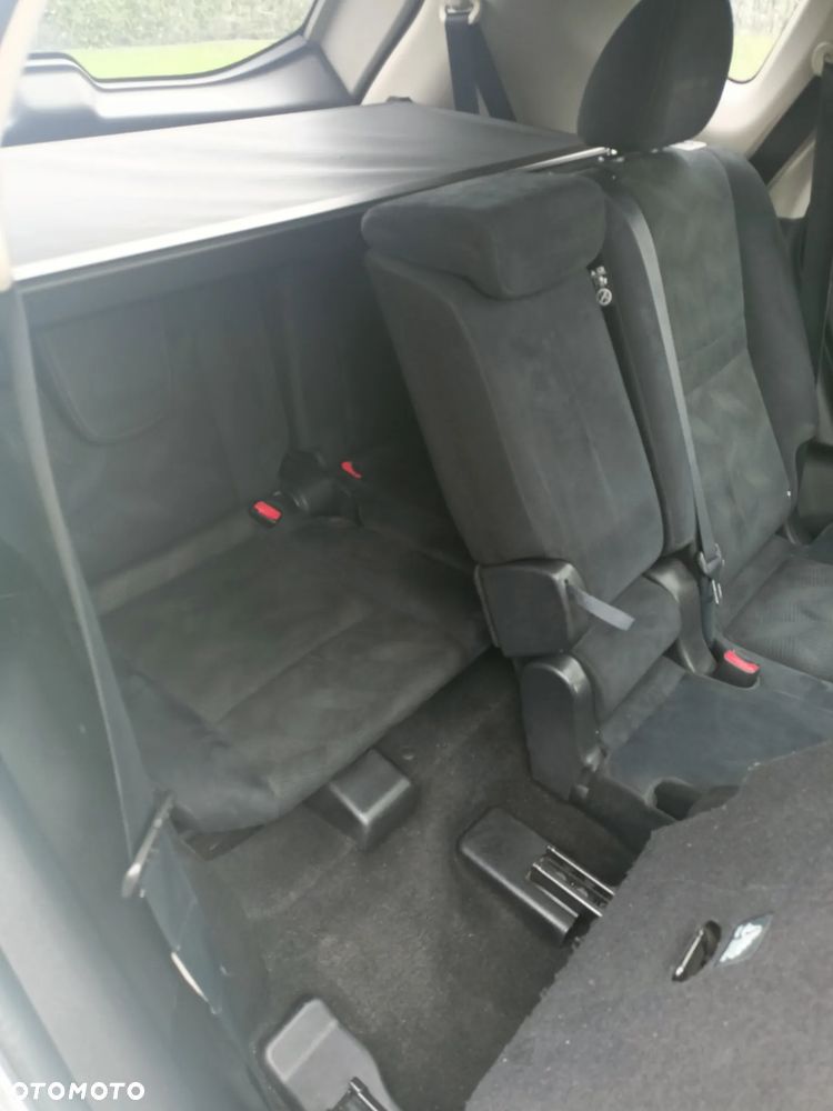 Nissan X-Trail 1.6 DCi Tekna 2WD 7os - 14
