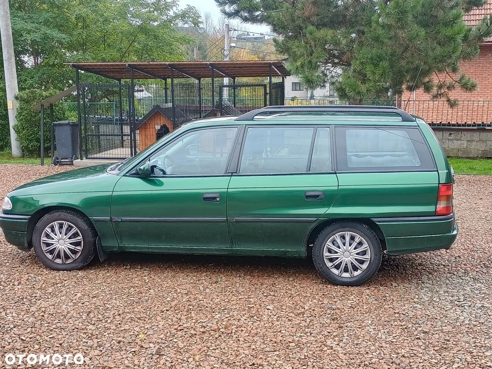 Opel Astra - 6