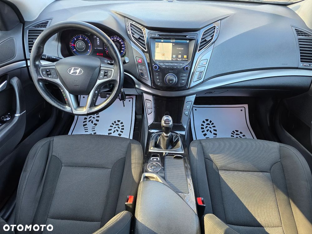 Hyundai i40 Kombi 1.7 CRDi Style - 24