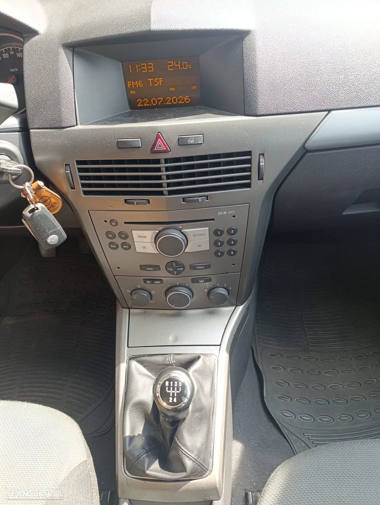 Opel Astra 1.4 Enjoy - 15