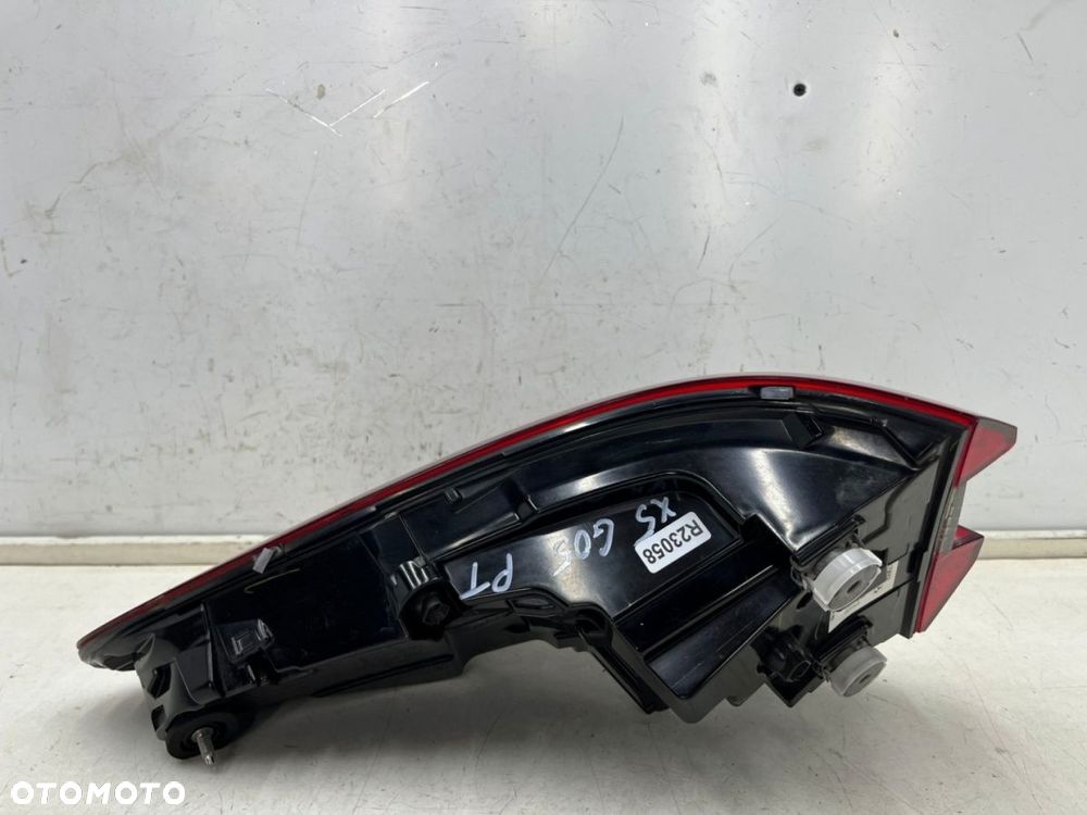 Lampa BMW X5 G05 przedlift 18-23r. prawa tylna LED w błotnik oryginalna prawy tył EUROPA 2sk.2418 - 8