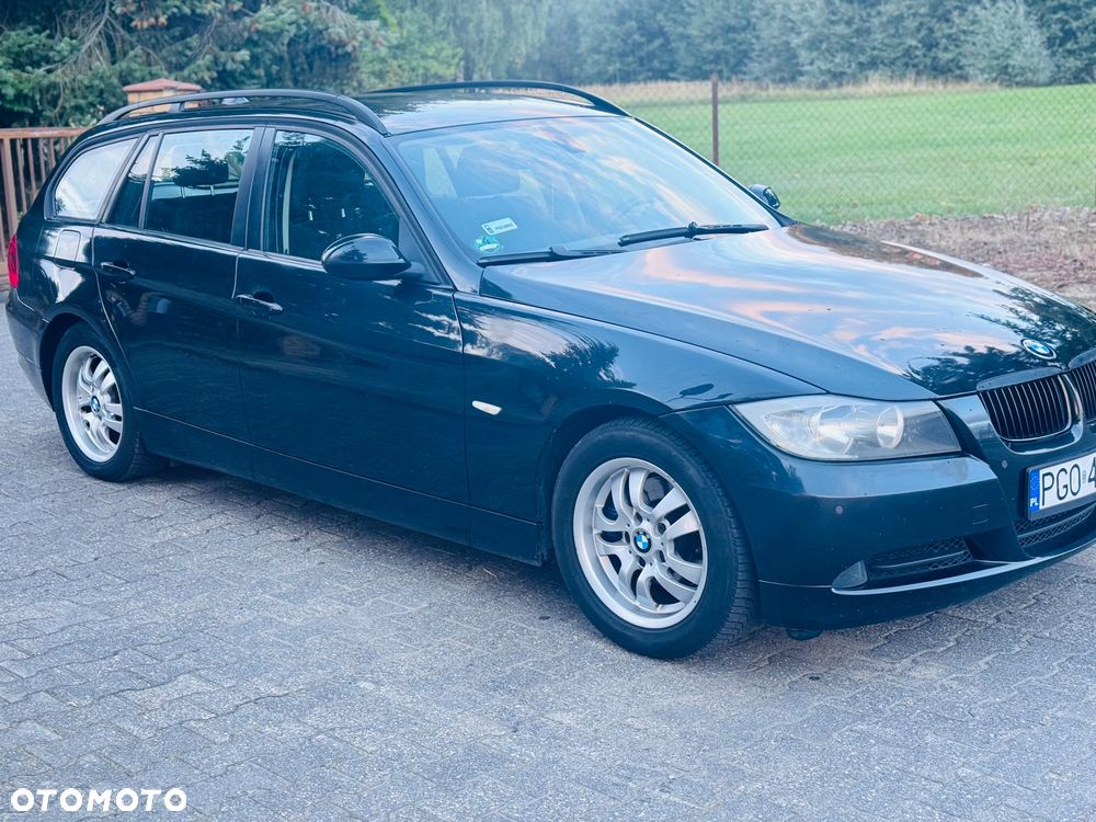 BMW Seria 3 318d - 2