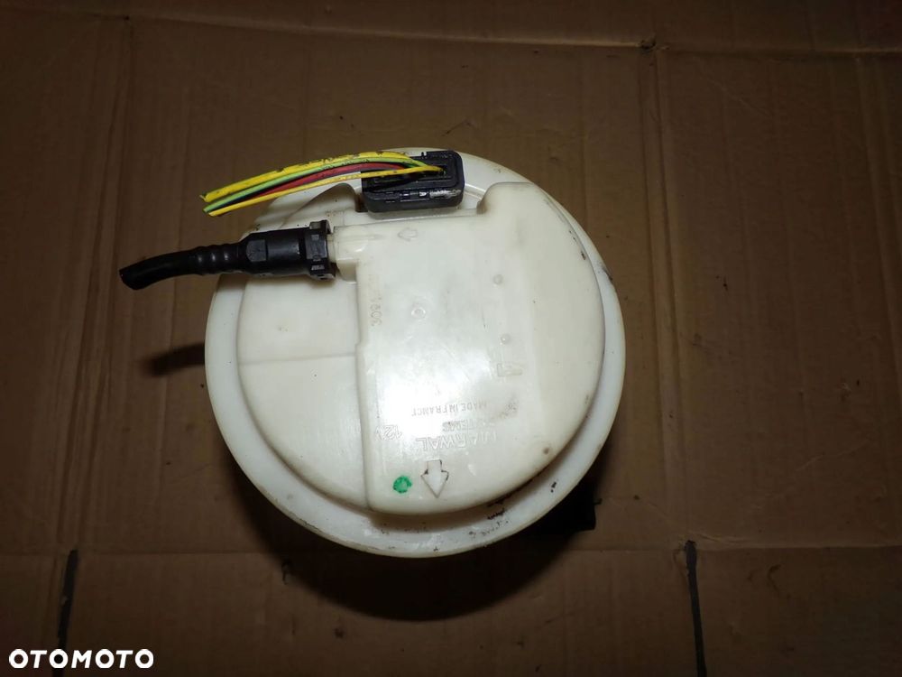 pompka paliwa citroen c8 2.2 b 02-08r - 2