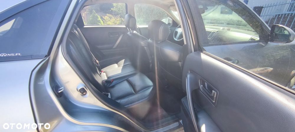 Infiniti FX FX35 - 11