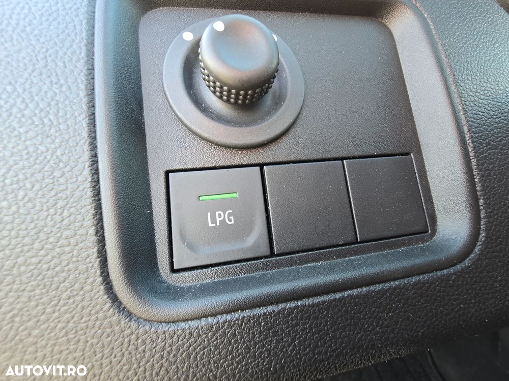 Dacia Duster TCe 100 2WD Comfort - 9