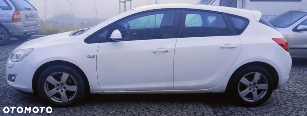 Opel Astra 1.6 Enjoy - 2