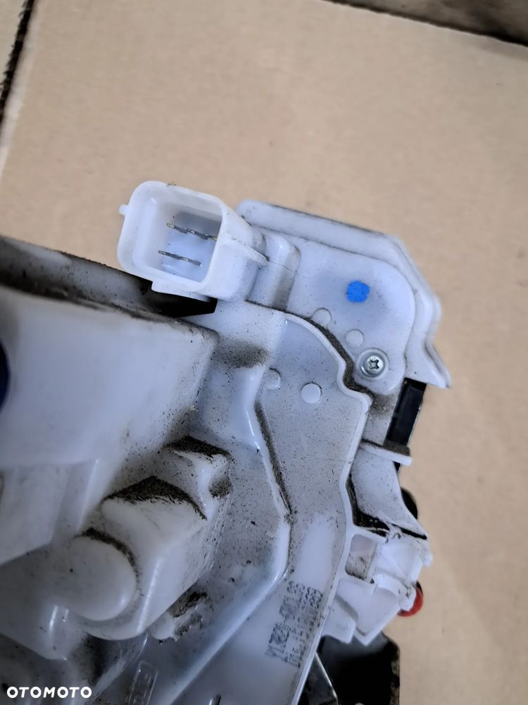 Fiat Doblo II zamek lewy przód 5 pin klamka - 7