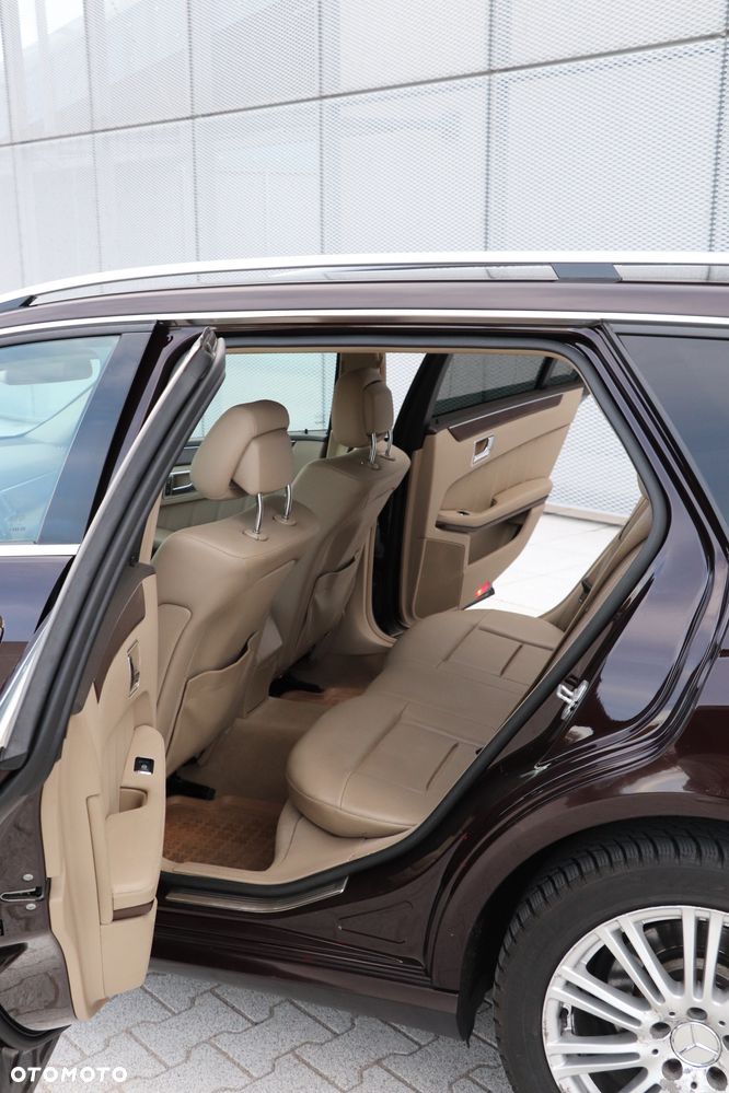 Mercedes-Benz Klasa E - 13