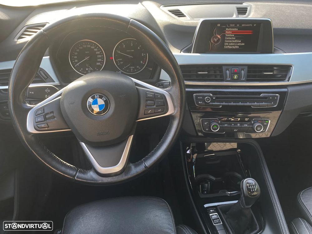 BMW X1 16 d sDrive Line xLine - 7