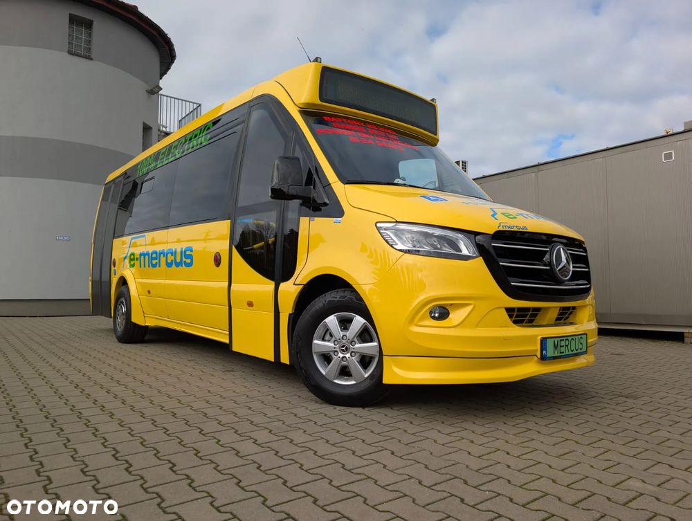 Mercedes-Benz eSprinter - 19