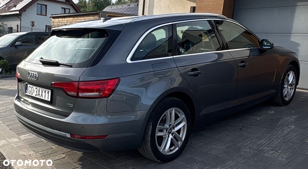Audi A4 Avant 2.0 TDI ultra S tronic design - 14