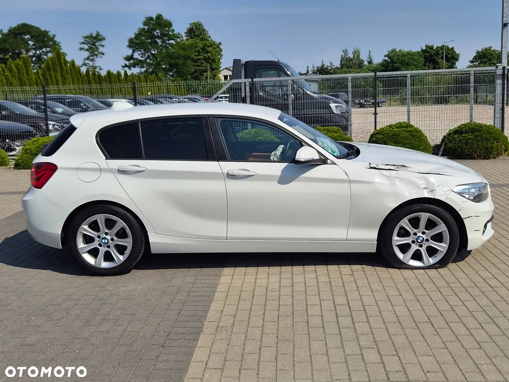 BMW Seria 1 120d Edition Metropolitan - 8