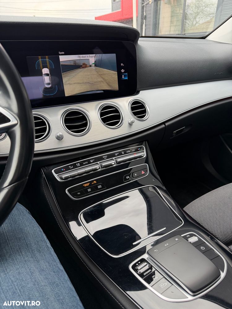 Mercedes-Benz E - 7
