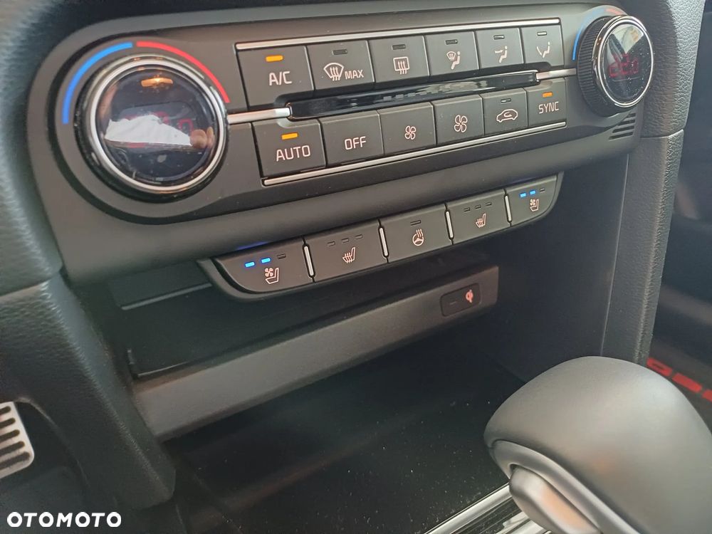 Kia XCeed 1.5 T-GDI Business Line DCT - 27