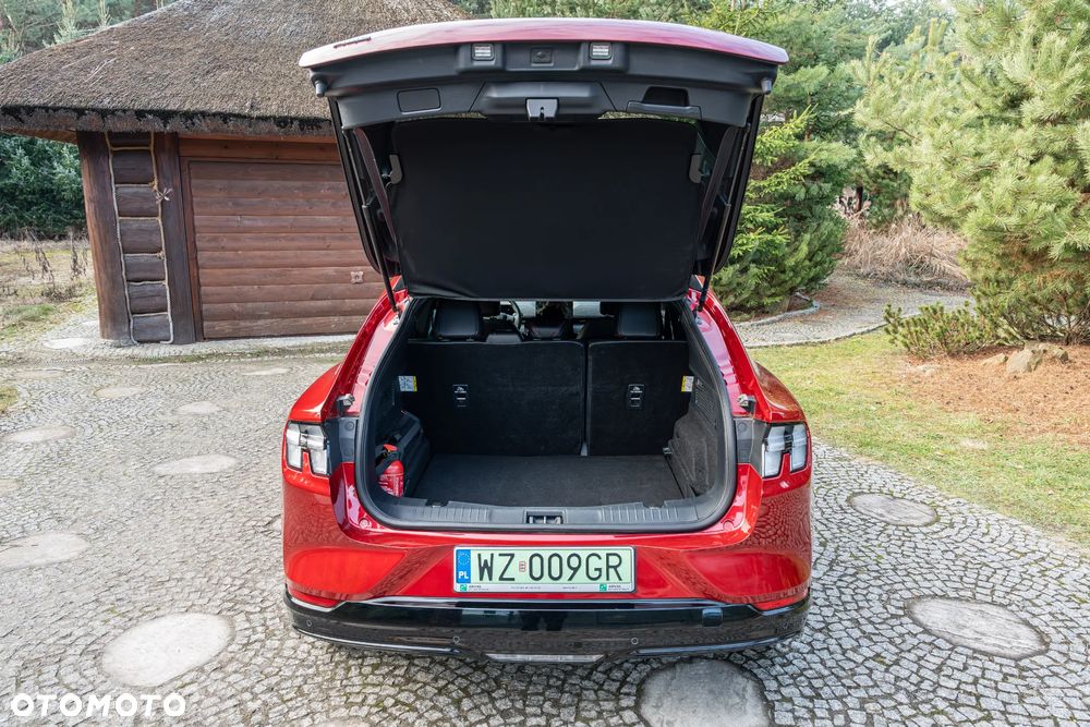 Ford Mustang Mach-E 75kWh AWD Premium - 22