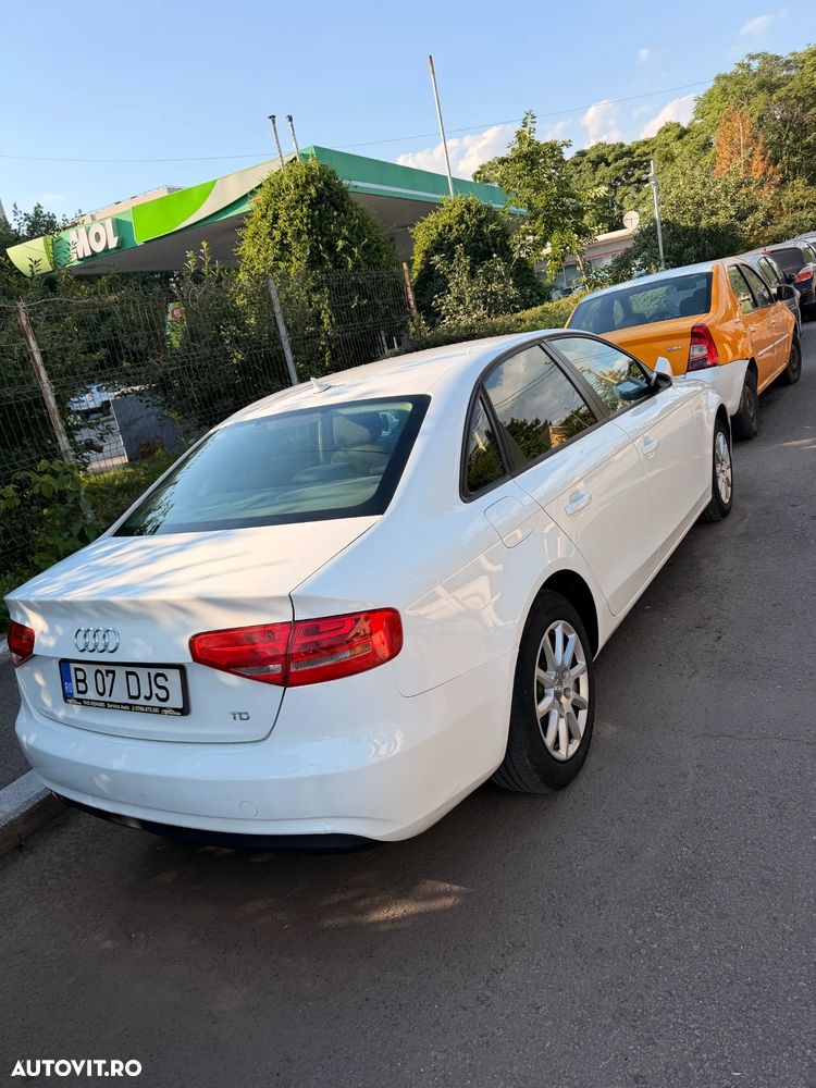 Audi A4 Limuzina - 10