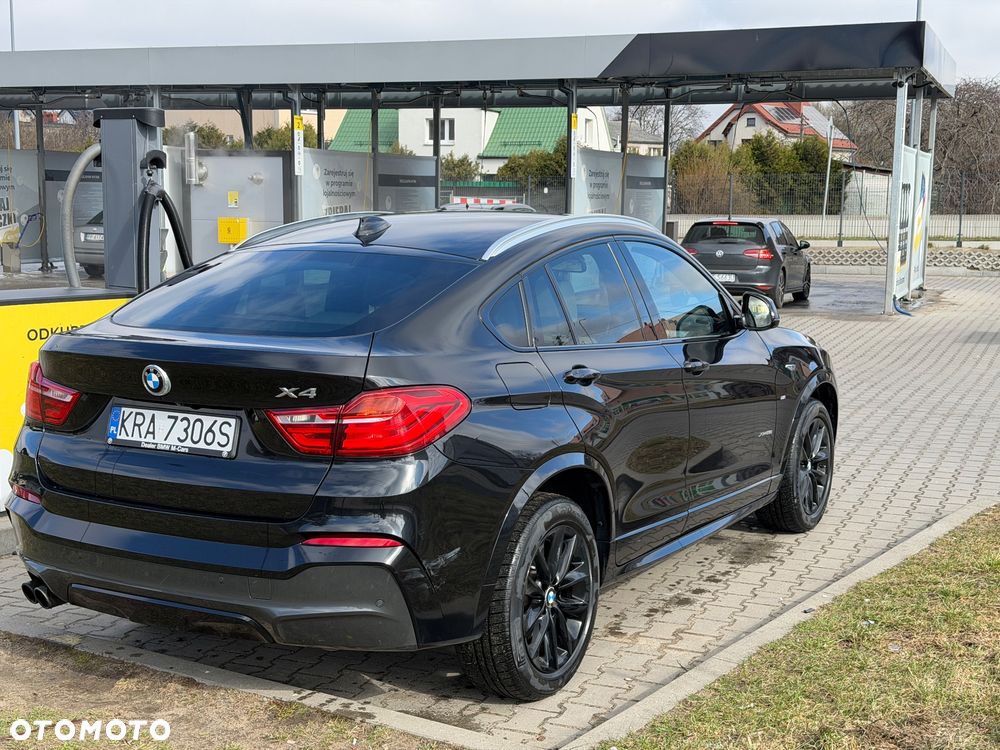 BMW X4 xDrive28i M Sport - 4