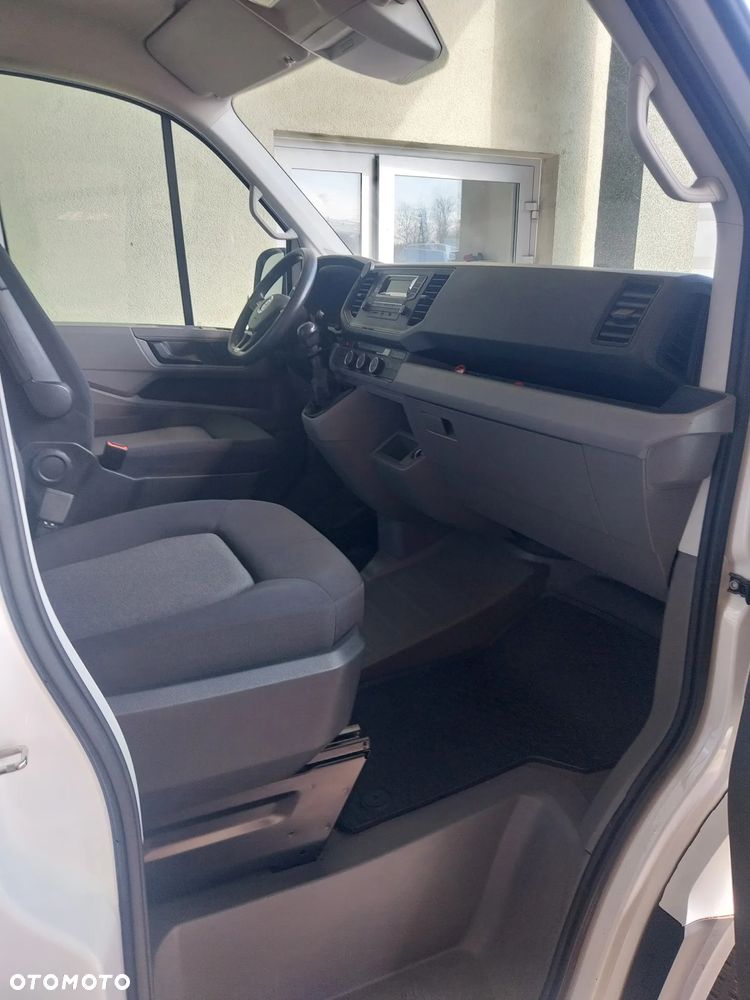 Volkswagen CRAFTER - 8