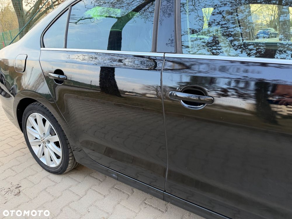 Volkswagen Jetta - 20