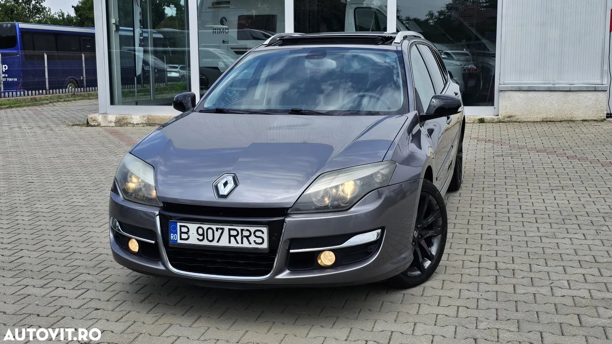 Renault Laguna dCi 110 FAP Bose Edition - 1