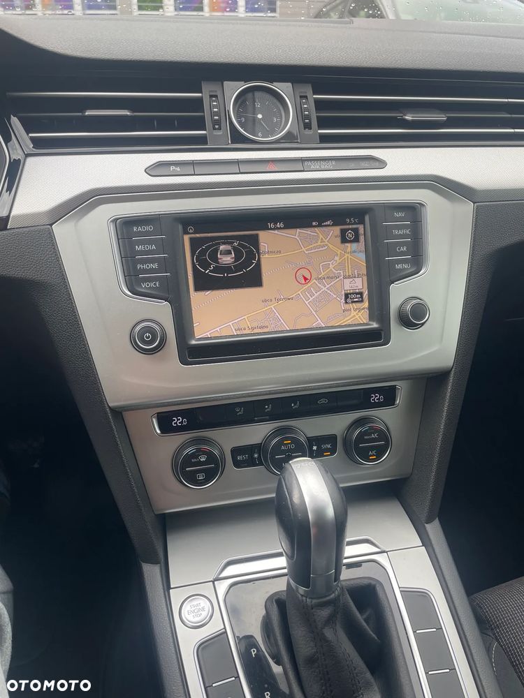 Volkswagen Passat 2.0 TDI BMT Comfortline DSG - 6