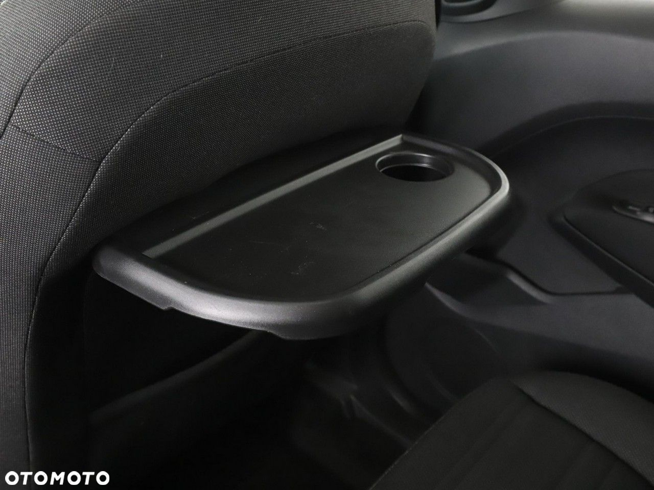 Ford Tourneo Connect Grand - 34