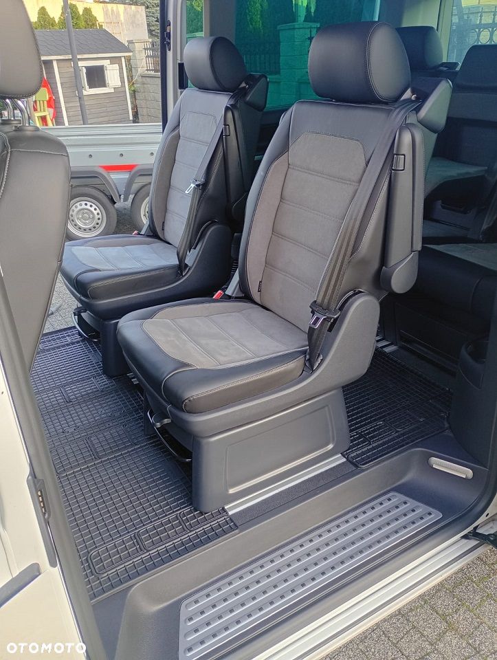 Volkswagen Multivan 2.0 TDI L1 Highline DSG - 16