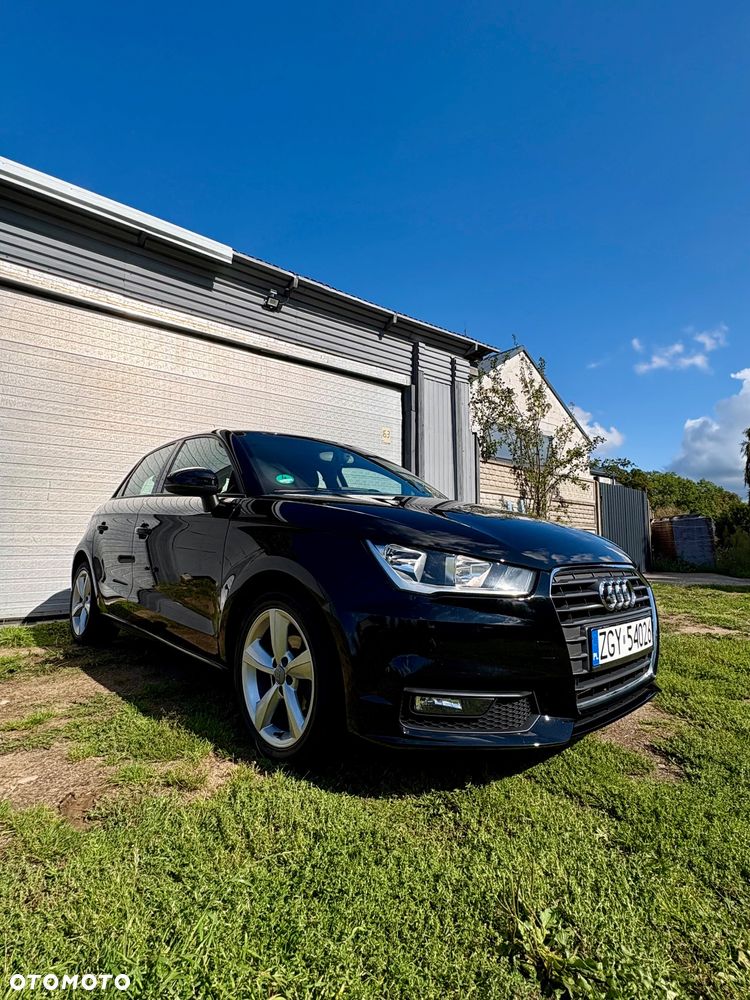 Audi A1 Sportback 1.0 TFSI - 25