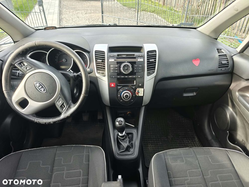 Kia Venga 1.4 CRDi L - 8