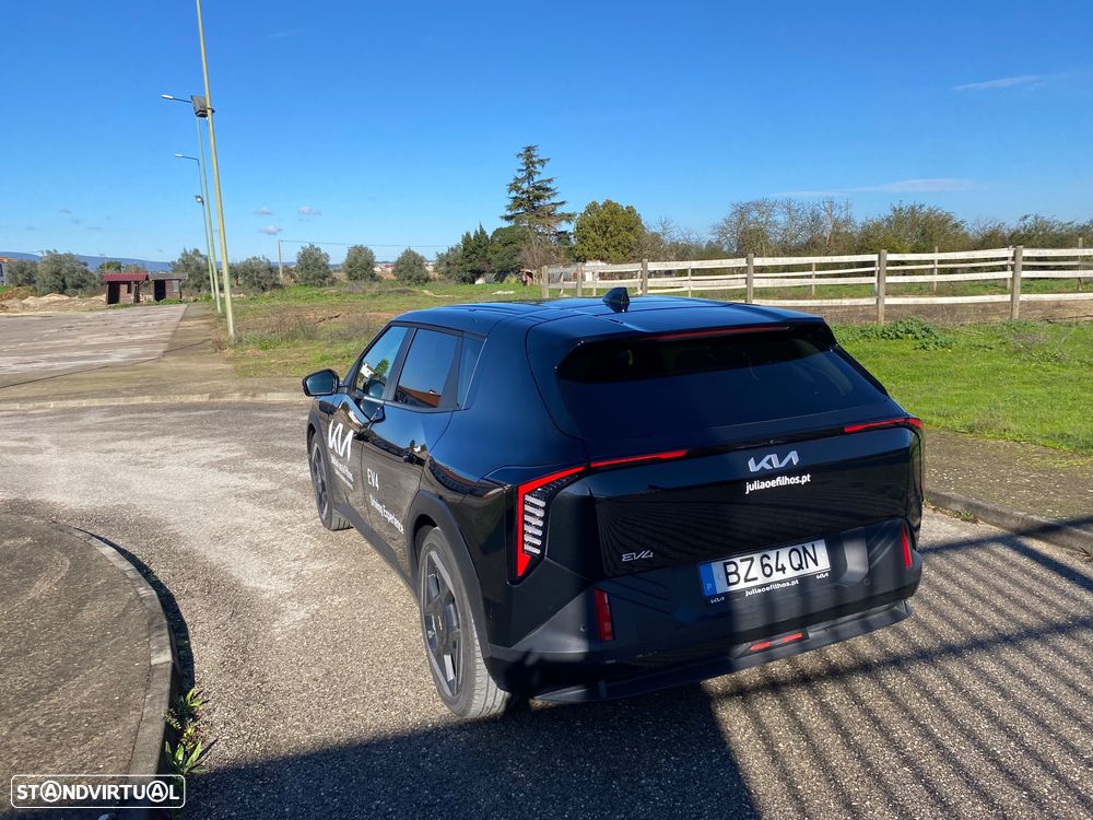 Kia EV4 81.4 kWh Tech - 13