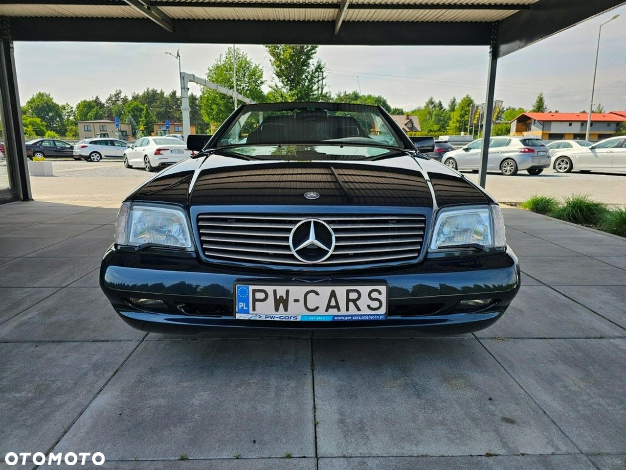 Mercedes-Benz SL - 12