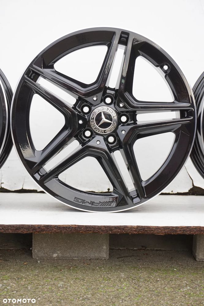 Mercedes W177 5x112 18 7,5J et49  stan bdb - 8
