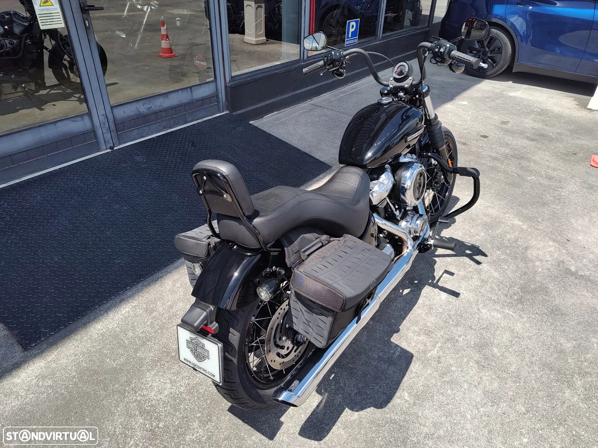 Harley-Davidson Street Bob 117 - 19