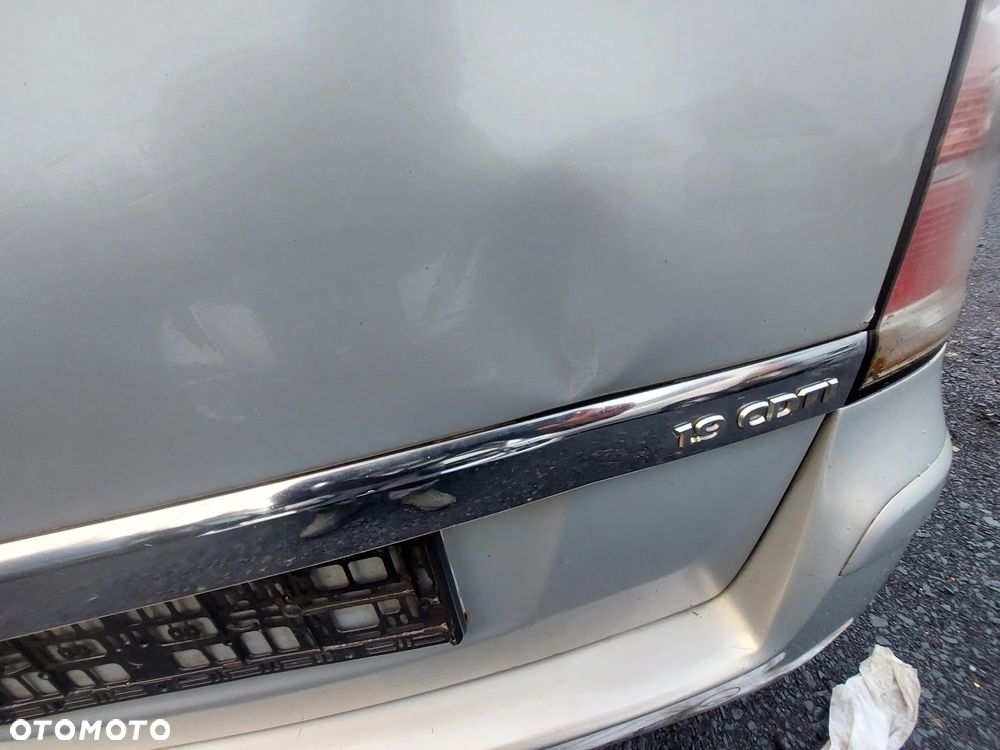 OPEL ZAFIRA B II KLAPA BAGAŻNIKA TYLNA TYŁ KOMPLETNA Z167 62/11 - 2