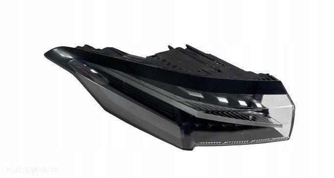PEUGEOT 308 GT III 2021 - LAMPA LEWA TYŁ TYLNA 9835299580