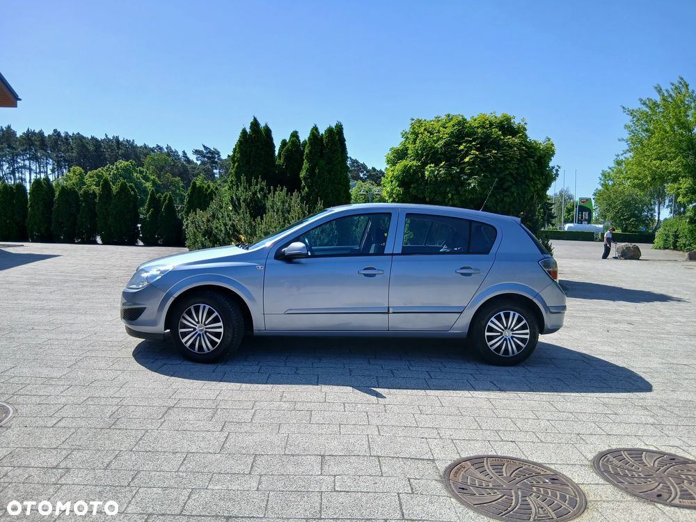 Opel Astra - 10