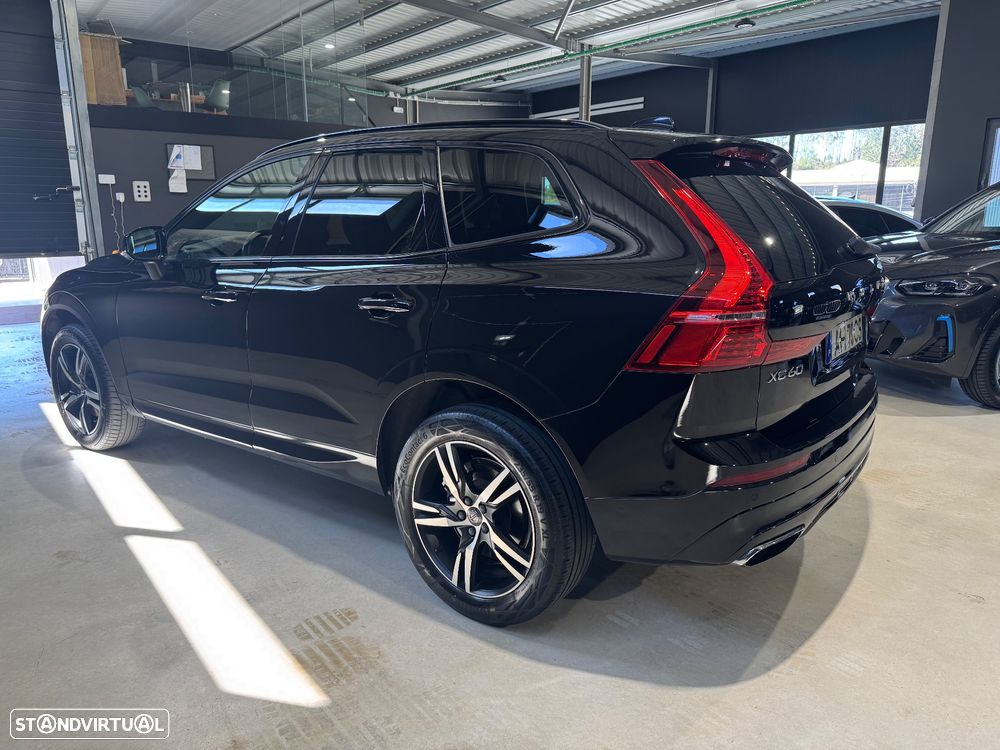Volvo XC 60 2.0 B4 R-Design Geartronic - 5