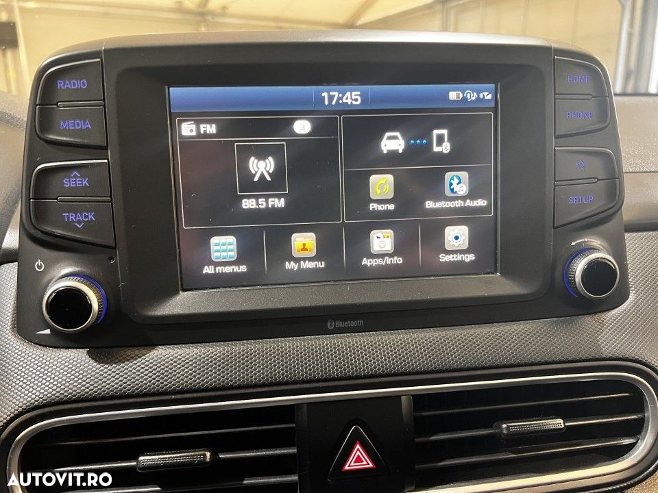 Hyundai KONA - 6