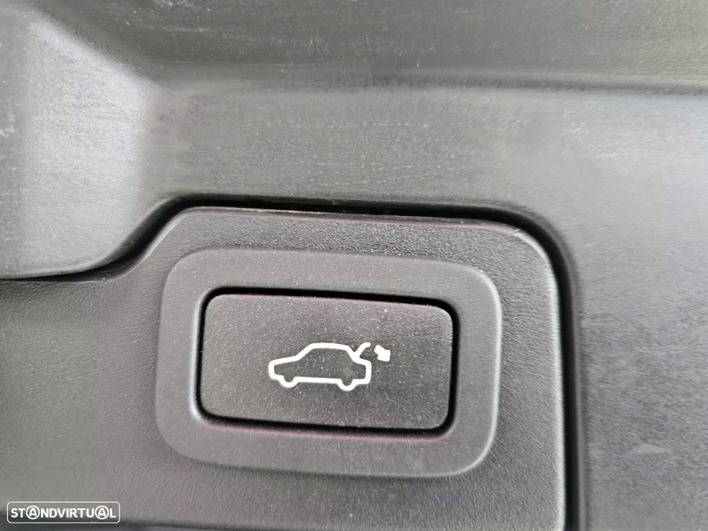 Land Rover Range Rover Evoque 2.0 D180 AWD S Auto - 12